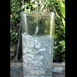 How to Mix Soft Drink and Baking Soda: A Refreshing Experiment